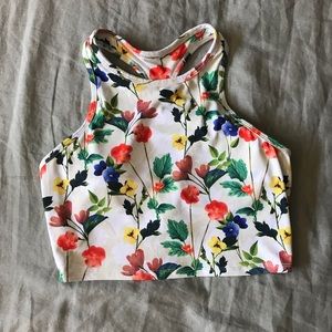 Floral Exercise Crop Top with Built-in Bra